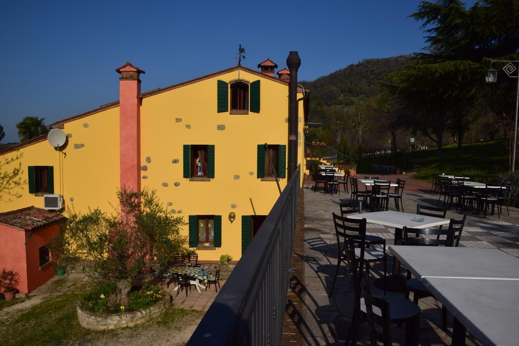 Agriturismo Podere Villa Alessi Cinto Euganeo Exteriér fotografie